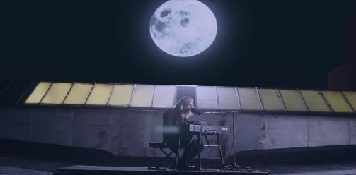 Juliander - Same Moon